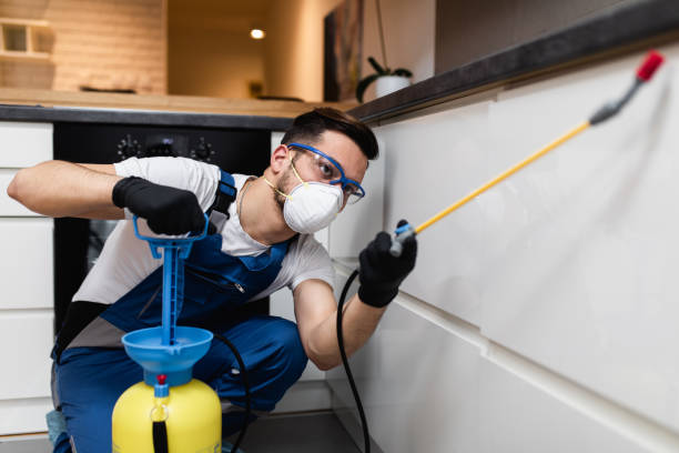 Best Commercial Pest Control Services  in Flower Hill, MD